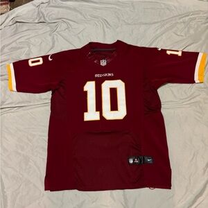 NFL Washington Redskins football jersey great look colors and design size 44
